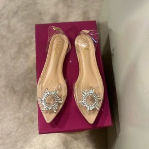 Clear , decorative flats